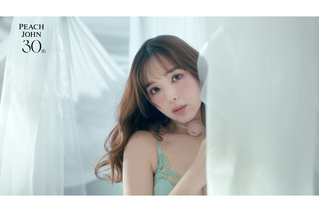 藤田ニコル、「PEACH JOHN」新CMで美スタイル露わなランジェリー姿お披露目 画像