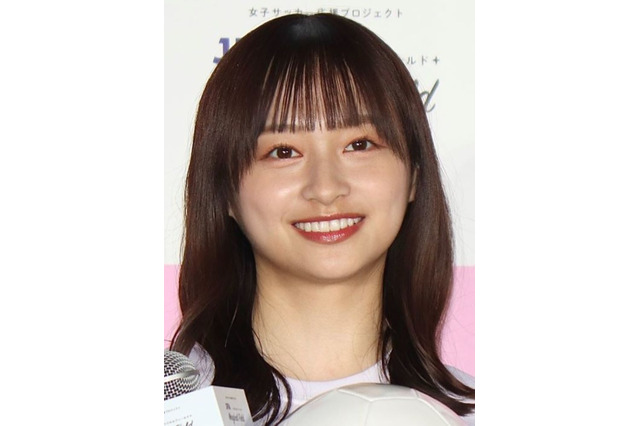 「とてつもなかったです!」影山優佳、元乃木坂46・高山一実と人生初の“宝塚”へ 画像