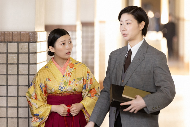 寅子が女子部で出会った衝撃の人々!男装の土居志央梨が話題『虎に翼』第6話 画像