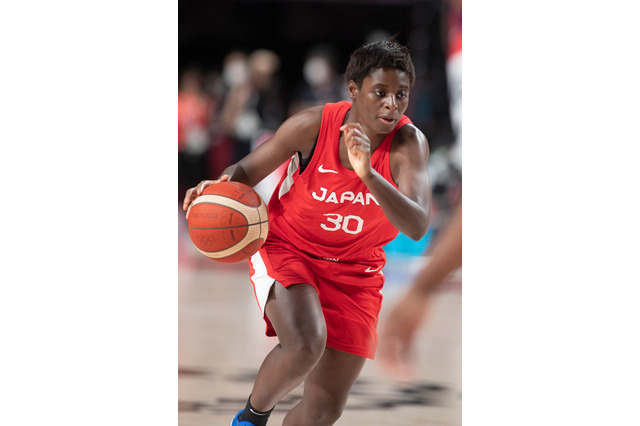 パリ五輪まで3ヵ月!女子バスケ初戦のアメリカに馬瓜エブリン選手「やべえ、と思ってる」 画像