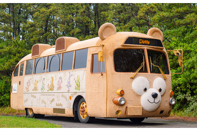 【ディズニー】ふわふわ生地の「ダッフィーバス」がやって来る!特別仕様のバス展示、5月5日より各地で開催 画像