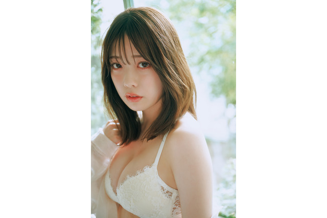津田塾大卒のアイドル・塩見きらが初の水着&ランジェリーグラビアに挑戦 画像