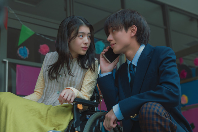Netflix映画『余命一年の僕が、余命半年の君と出会った話。』本予告が公開 永瀬廉×出口夏希を見守る追加キャストも 画像