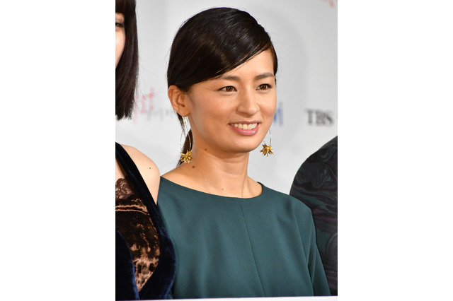 尾野真千子、現在は沖縄在住　向井理の話をするため上京！？ 画像