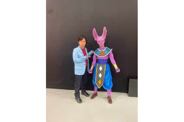 研ナオコ、漫画キャラ「破壊神ビルス」コスプレ公開 岡村隆史と2ショットも 画像