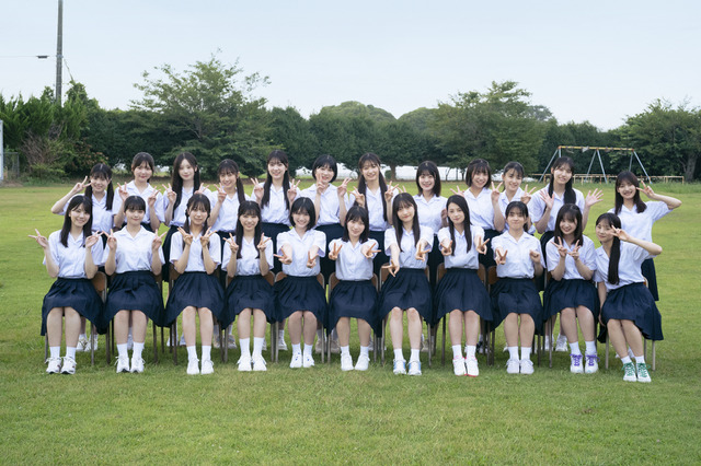 僕が見たかった青空、約1年ぶりに全23人でB.L.T.表紙に登場！ 画像