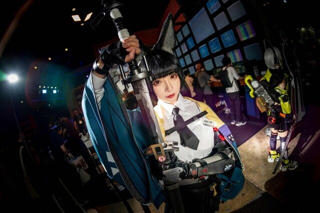 『ゼンレスゾーンゼロ』“黒髪美少女”「星見雅」の圧倒的再現度!どこから撮影しても隙のない美貌 画像