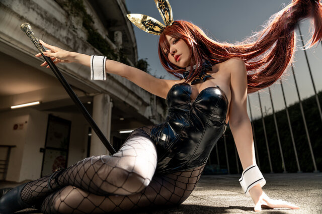 褐色バニーガールはお好きですか?ボンテージ&編みタイツが似合う『NIKKE』ノワール 画像