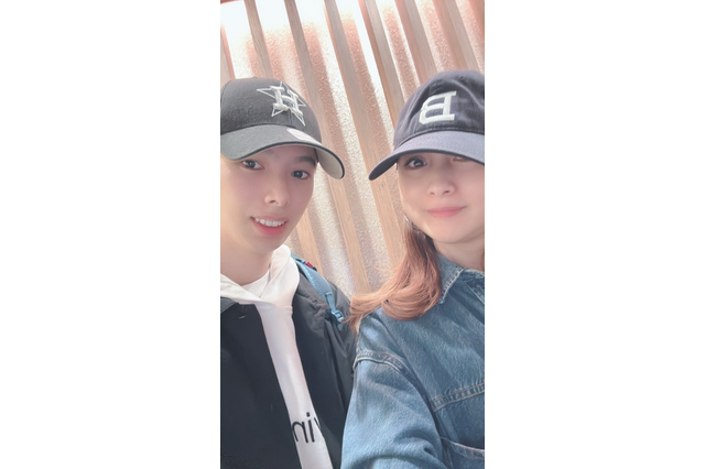 渡辺美奈代、次男・矢島名月との親子2ショット！ 「姉弟に見えますよ」「仲良しさんで羨ましい」 画像