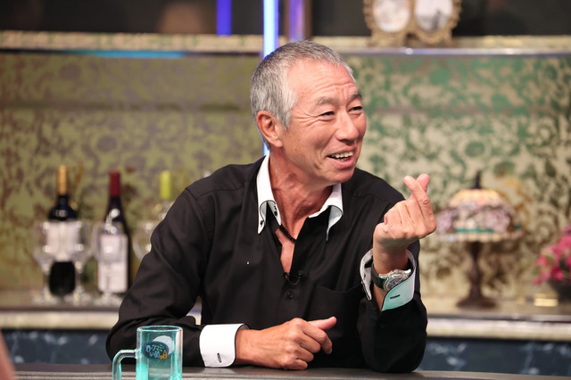 室井慎次の“舌で頬を押す仕草”はなぜ生まれた? 柳葉敏郎らが『酒のツマミになる話』出演 画像