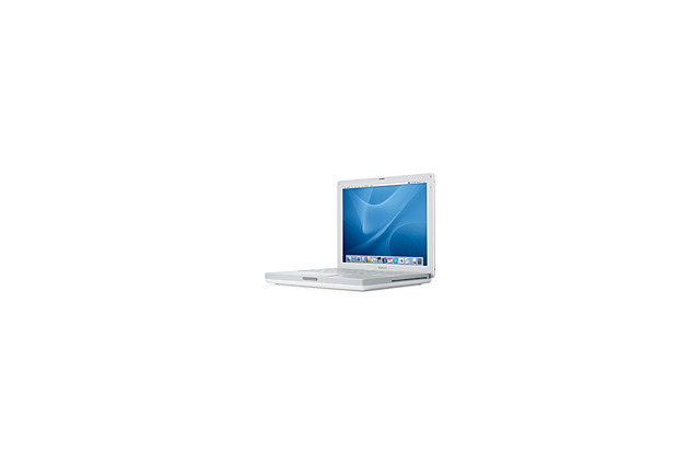 アップル、緊急モーションセンサー搭載の新型「iBook G4」が119,800円から 画像