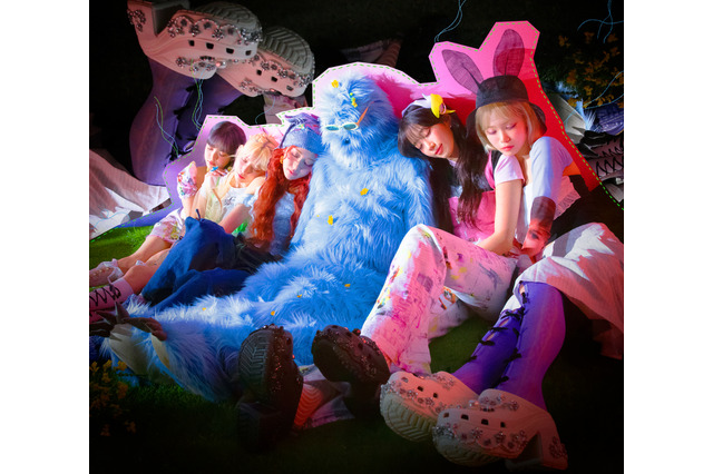 LE SSERAFIM、日本3rdシングル『CRAZY』が発売! タイトル曲のMVも公開 画像
