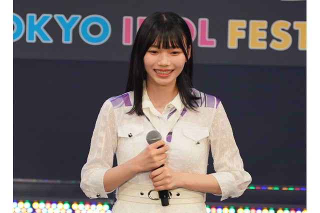乃木坂46・岡本姫奈、21歳の誕生日にインスタグラム開設! 初投稿は“美肩”あらわな衣装ショット 画像