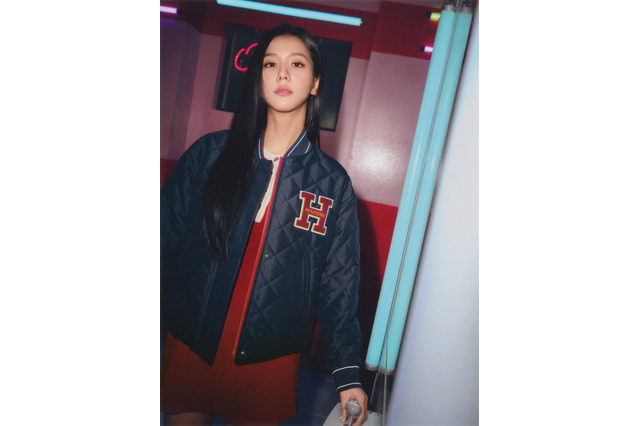 トミー ヒルフィガー、BLACKPINKジス起用の新年コレクション発表 画像