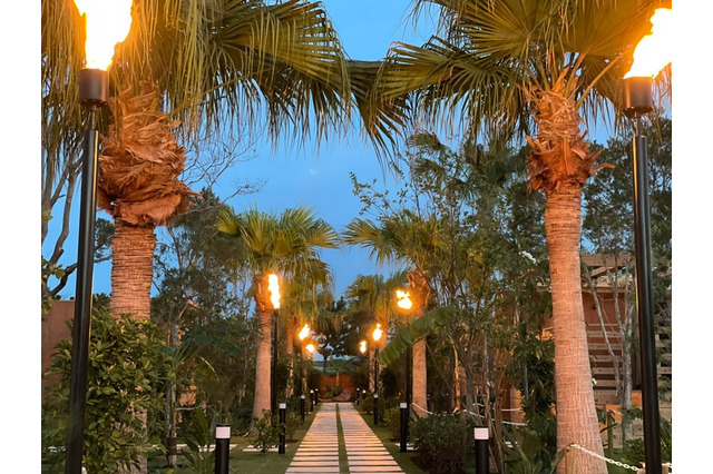 愛犬と泊まれるグランピングも！淡路島にハワイアンリゾート「Awaji Lanikai Square」3月オープン 画像