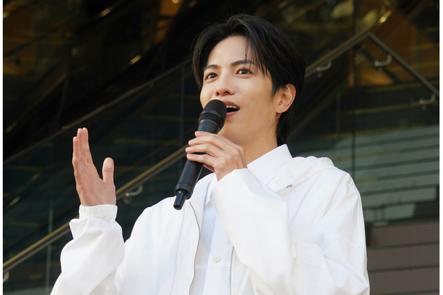 志尊淳、サプライズに歓喜&30代の意気込みを語る「5年間は突っ走って」 画像