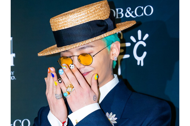G-DRAGON、唯一無二の“教授”スタイルでBIGBANGの曲を宇宙へ！ 画像