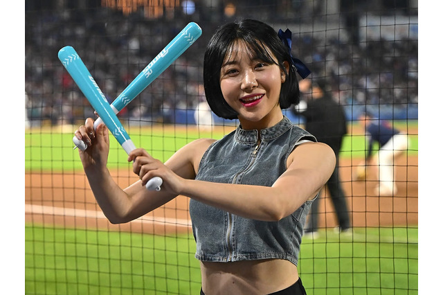 韓国バスケチア、“究極曲線美”で視線強奪！美くびれあらわな大胆ポーズに反響「惚れちゃう」【PHOTO】 画像