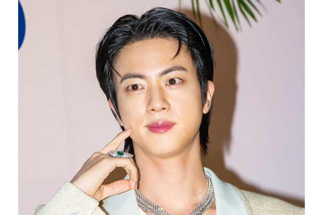 BTS・JIN、Netflixバラエティで大活躍中！番組で見せる多様な表情がファンの癒しに 画像