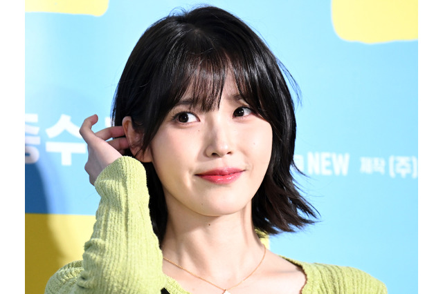 「小顔すぎ!」IU、果実のような爽やかスマイルにファン悶絶【PHOTO】 画像