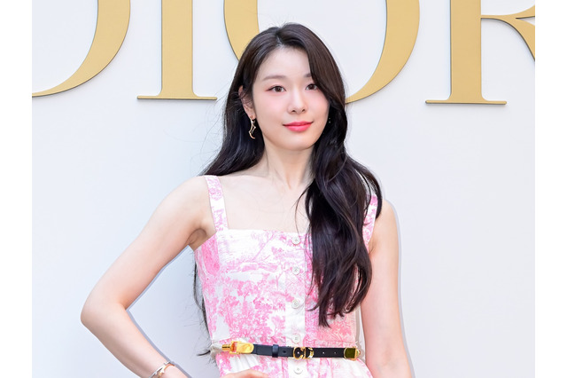 “女王の気品”キム・ヨナ、黒ドレスと白い肌で魅了…夫を想う愛のまなざし【PHOTO】 画像