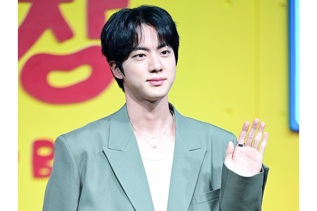 BTS・JIN、韓国の小児科に1000万円超を寄付「明るく走り回ることができるように願う」 画像