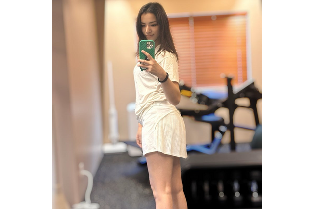 高橋メアリージュン、ラフなトレーニングウェア姿公開!「わがままbodyな37歳です」 画像