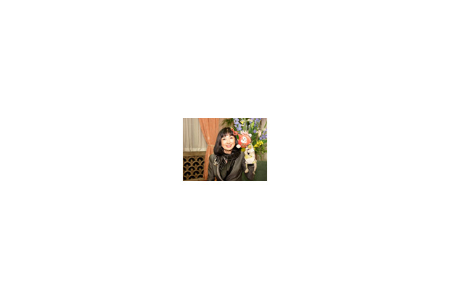 鳩山総理夫人の歌声が「dwango.jp」など音楽配信サイトに！ 画像