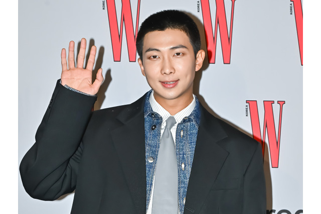 除隊間近のBTS・RM、米3大音楽授賞式で「Favorite K-Pop Artist」受賞！K-POP初の快挙も 画像