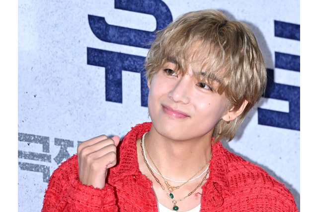 除隊控えるBTS・V、日本の人気アイドル・俳優ランキング1位に！著名人にも愛される大スター 画像
