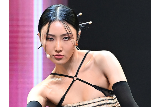 過激ダンスによる“公然わいせつ”騒動を乗り越え…ファサ、初北米ツアーを終えた感想 小麦肌にも注目【PHOTO】 画像