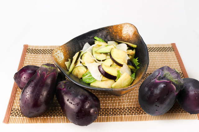 暑い夏にぴったり！ブロンコビリー、季節の野菜が盛り沢山「夏サラダバー」がスタート 画像