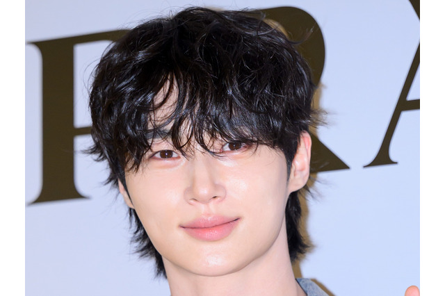 『ソンジェ』俳優ビョン・ウソク、横浜中華街に降臨！変装ほぼなしで散策「気づかれなかった？」【PHOTO】 画像