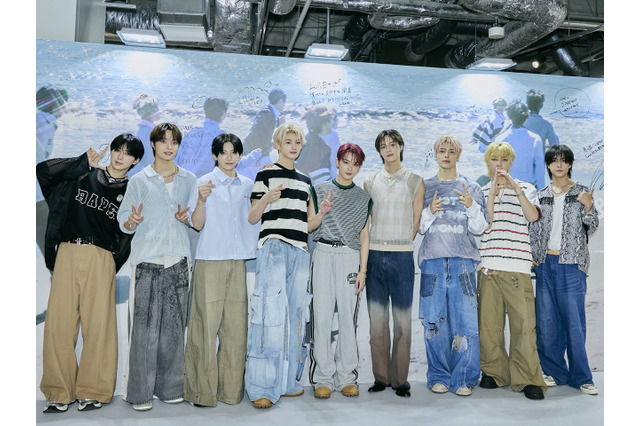 &TEAM、原宿のK-POP総合デパート「D’PARTMENT」にお忍び来店！ファン必見の限定グッズに直筆メッセージも 画像