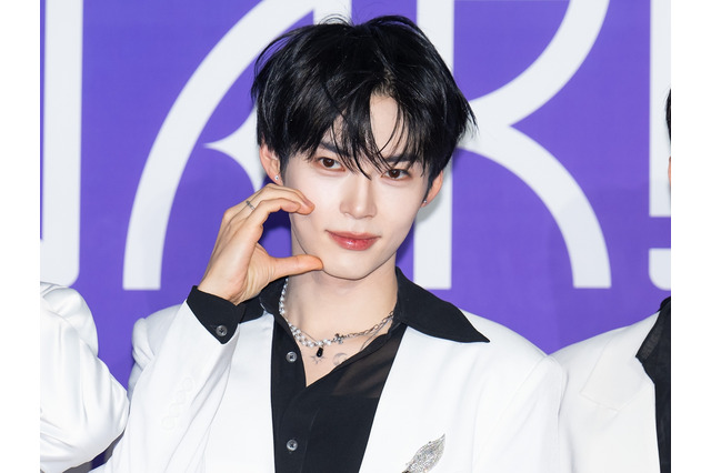 これぞ現代の王子様…ZEROBASEONEソン・ハンビン、“芸術的な横顔”でファンを魅了【PHOTO】 画像