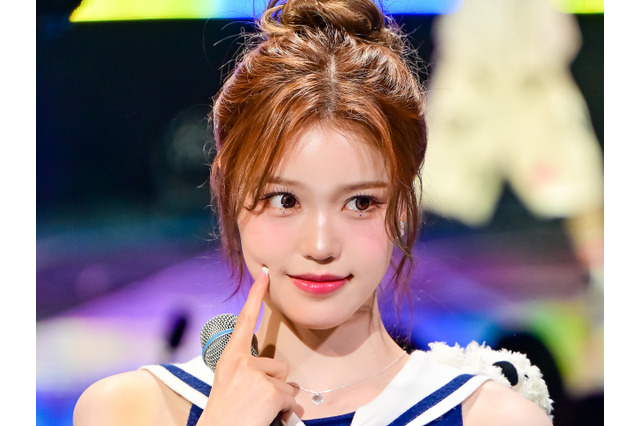 iznaの“最年少”セビ、美鎖骨にドキッ…ポニテ姿で輝く清純ビジュアル披露【PHOTO】 画像