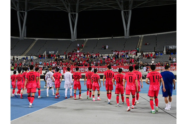 韓国は「アジアのサッカー大会」を開催する環境ではない　日韓戦でもガラガラのE-1選手権“興行惨敗”【韓国記者の目】 画像