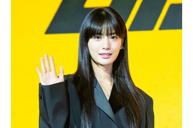 全身タトゥーを除去したナナ、今度は見事なマフィア演技を披露 画像