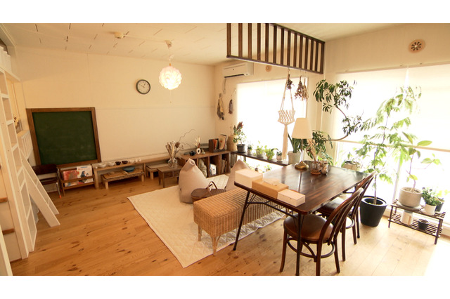 昭和の団地がプチプラDIYで“レトロカフェ”に大変身!『住人十色』 画像