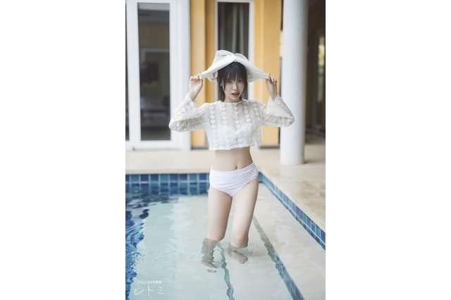 キュートな水着姿の未公開カットも!上海出身の歌手・Liyuu、2nd写真集のオールアザー版を本日発売 画像