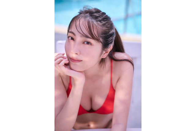 イマドキガール・福田ルミカ、“19歳”の魅力が詰まった「ラスト水着写真集」が本日発売 画像
