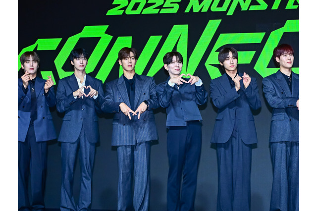 ショヌが脱いだ姿も話題！MONSTA X、初の“びしょ濡れフェス”出演で圧倒的存在感放つ 画像