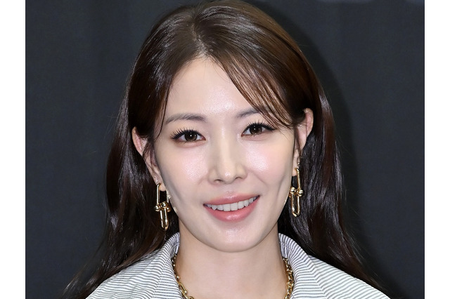 “急性骨壊死”でコンサート中止のBoA、「スタッフが歌手をいじめると…」と衝撃発言!? 画像