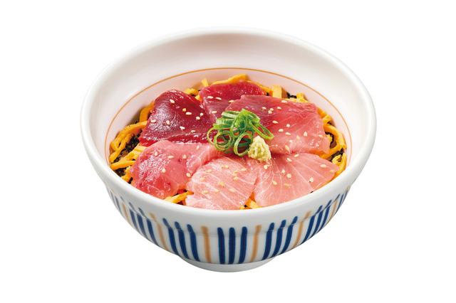 なか卯、とろける中トロと濃厚赤身「天然南まぐろ丼」8月6日より販売開始 画像