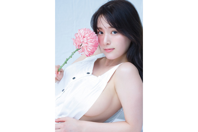 ミスマガグランプリ・葉月くれあ、泡風呂から美尻チラリ！1st写真集よりセクシーカット公開 画像