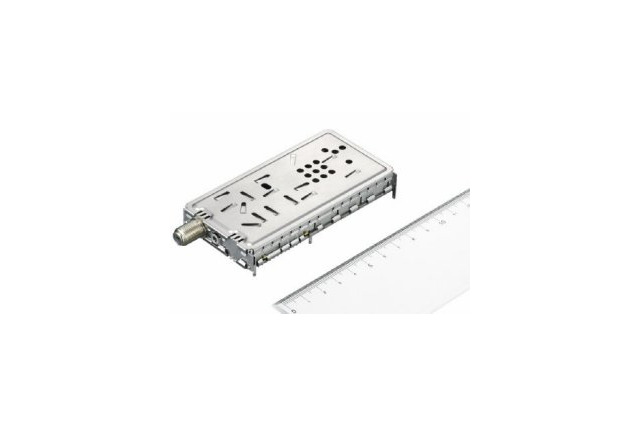 ソニー、地上デジタル/地上アナログ/BSデジタル/110度CSデジタルチューナーを1パッケージ化 画像
