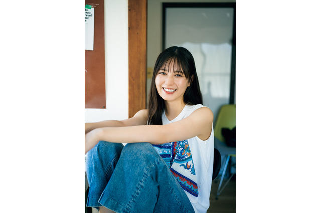 日向坂46・小坂菜緒、3年ぶりのソロ表紙で最高の笑顔！新曲Wセンター・金村美玖への想いも明かす 画像