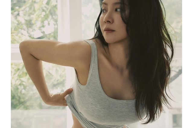 「注文が全然入らない」アンダーウェアブランドを立ち上げた韓国女優（44）、自ら着用しアピール【PHOTO】 画像