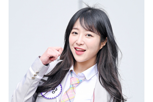 「刺身をこぼして1年放置」登録者1200万人ユーチューバー・ツヤン、衝撃の“汚車”公開 画像