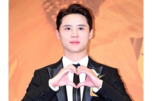 元東方神起・ジュンス、東京で人生初の没入型展示開催!最終日にサプライズ訪問でファン歓喜 画像